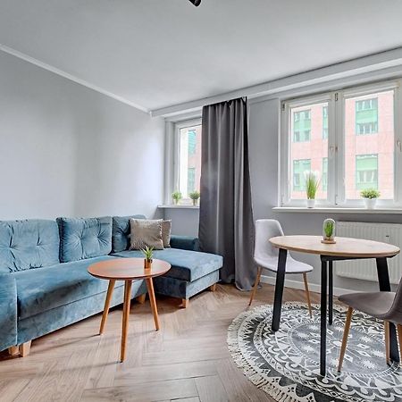 Studio In Amazing Location Apartment Warsaw Exterior photo