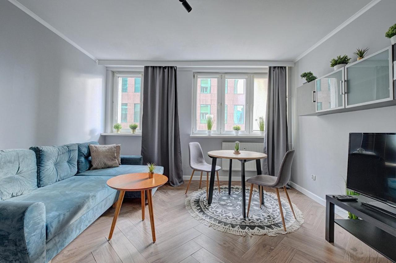 Studio In Amazing Location Apartment Warsaw Exterior photo