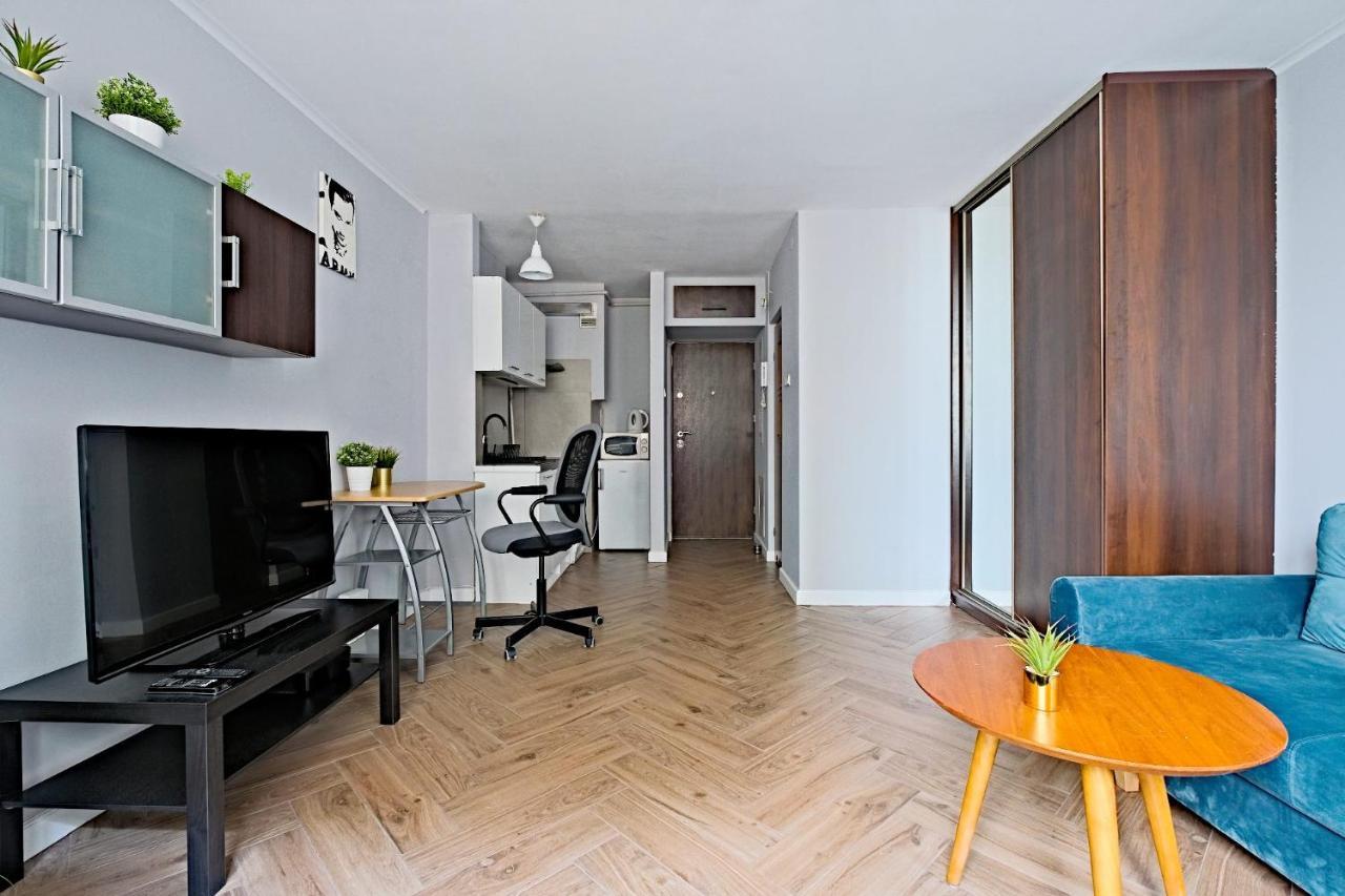 Studio In Amazing Location Apartment Warsaw Exterior photo